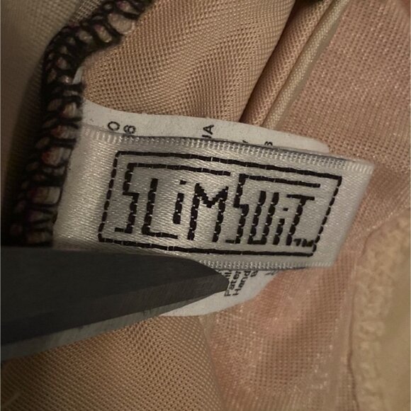 SlimSuit Vintage Floral Ruched One Piece Swimsuit Halter Tie Retro Shaping 10 - Picture 11 of 11